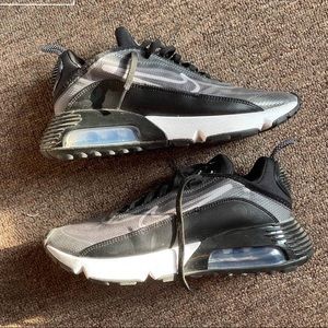 Wmns Air Max 2090 ‘Black’